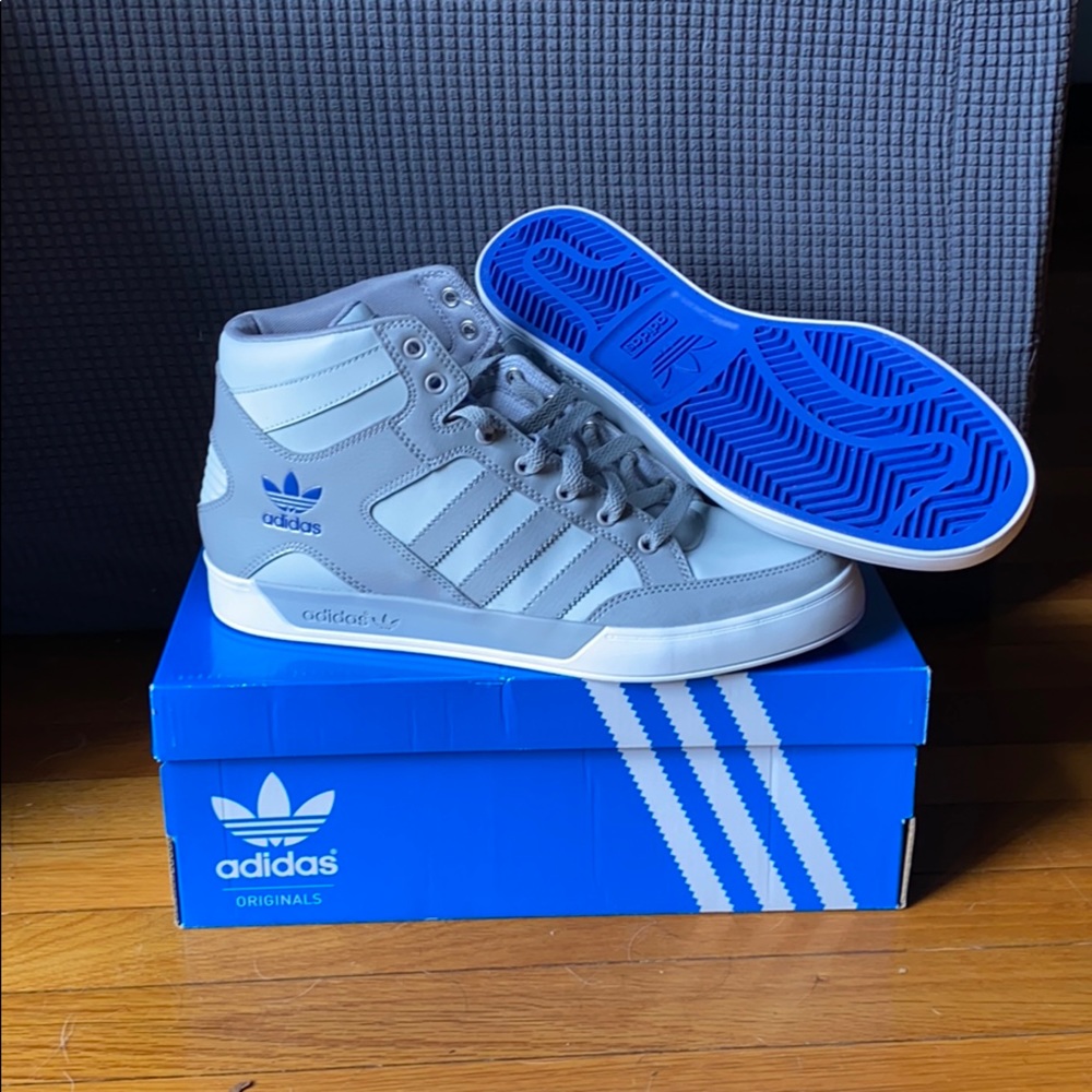Addidas Hard Court Hi Grey